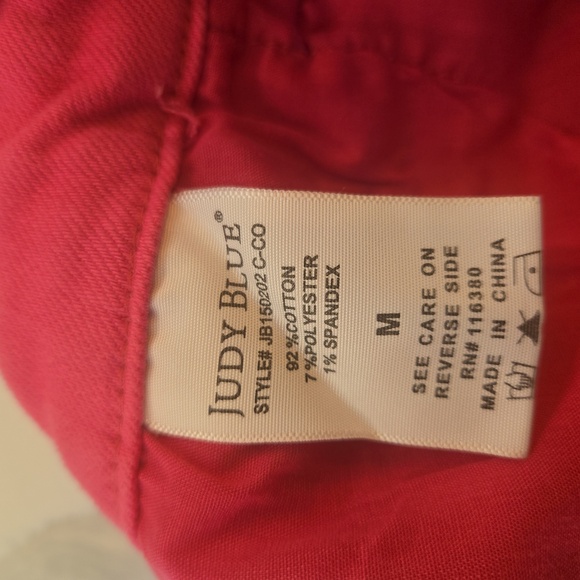 Judy Blue Mid Rise Stretch Garment Dyed Raw Hem Hot Pink Denim Shorts Medium - Picture 7 of 7